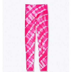 🆕VS PINK SEAMLESS WORKOUT TIGHT.NIP!